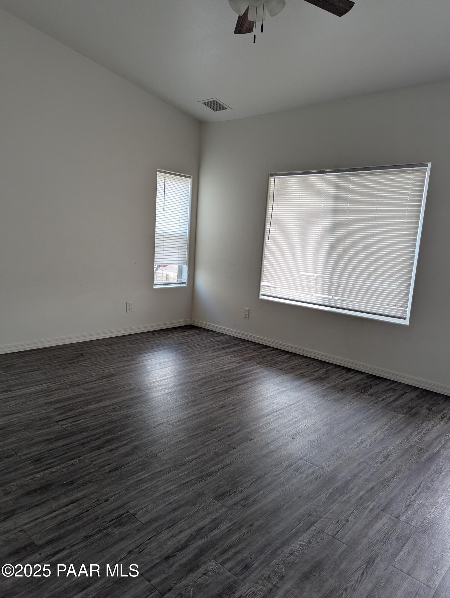 8346 Florentine Road, Unit 2 Prescott Valley, AZ 86314 - Photo 3 of 10 Living room