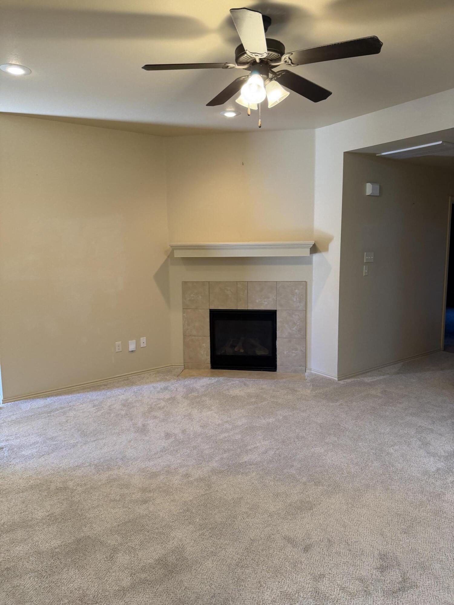 3104 113th Street Lubbock, TX 79423 - Photo 4 of 27 IMG_5190