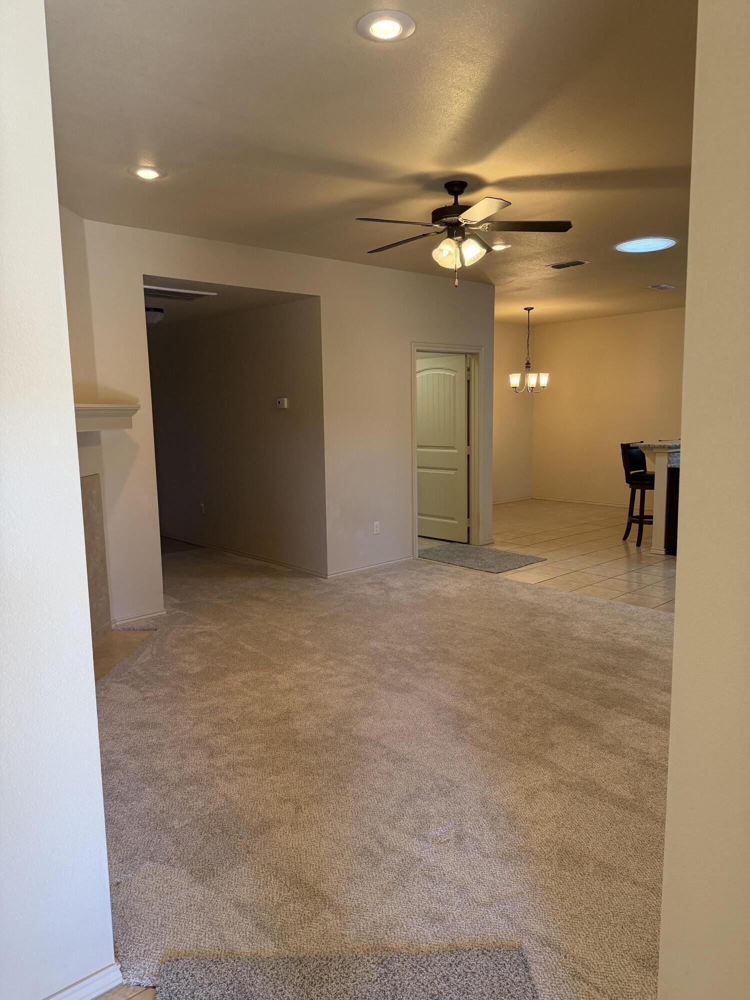 3104 113th Street Lubbock, TX 79423 - Photo 5 of 27 IMG_5189