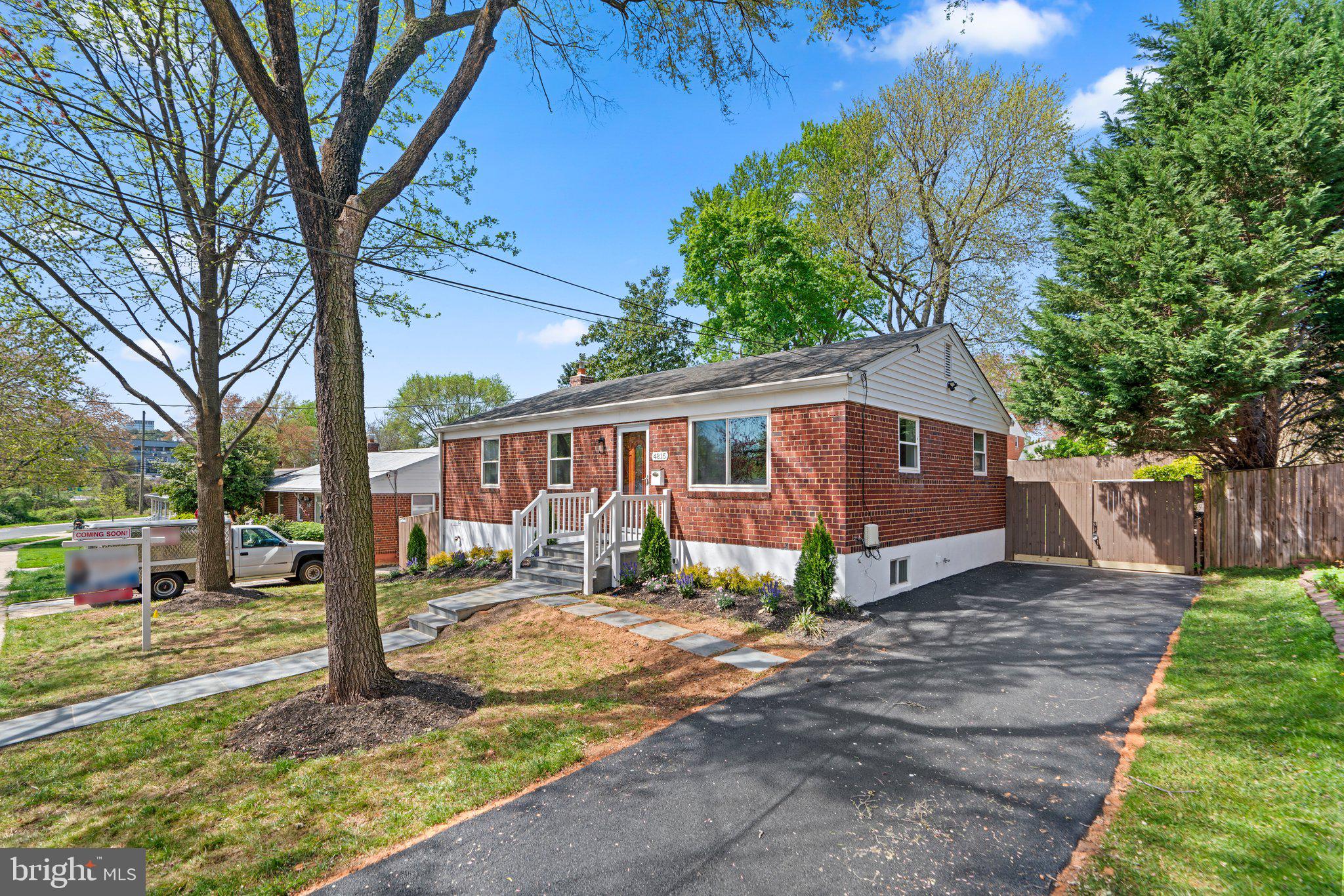 4815 Topping Road Rockville, MD 20852 - Photo 2 of 21