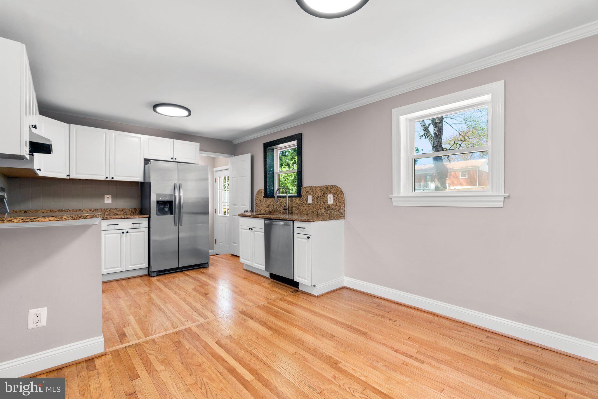 4815 Topping Road Rockville, MD 20852 - Photo 4 of 21
