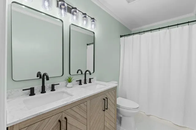 $775,000 | 7299 Commodore Road, Hollywood, SC 29449