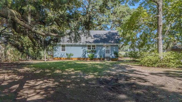 $775,000 | 7299 Commodore Road, Hollywood, SC 29449