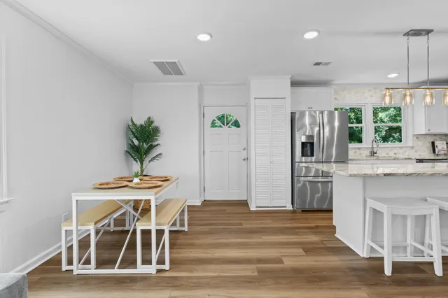 $775,000 | 7299 Commodore Road, Hollywood, SC 29449