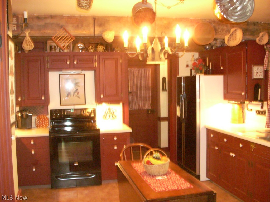 4206 Stratford Road Youngstown, OH 44512 - Photo 6 of 25 Gallery Image 6