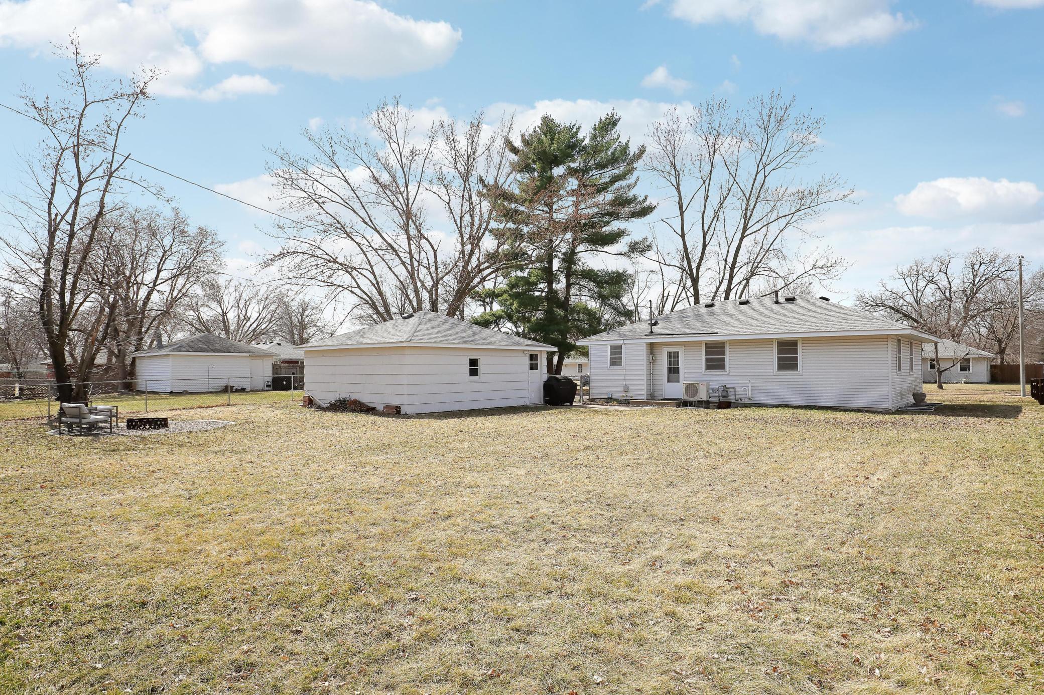 11541 Juniper Street Northwest Coon Rapids, MN 55448 - Photo 27 of 38