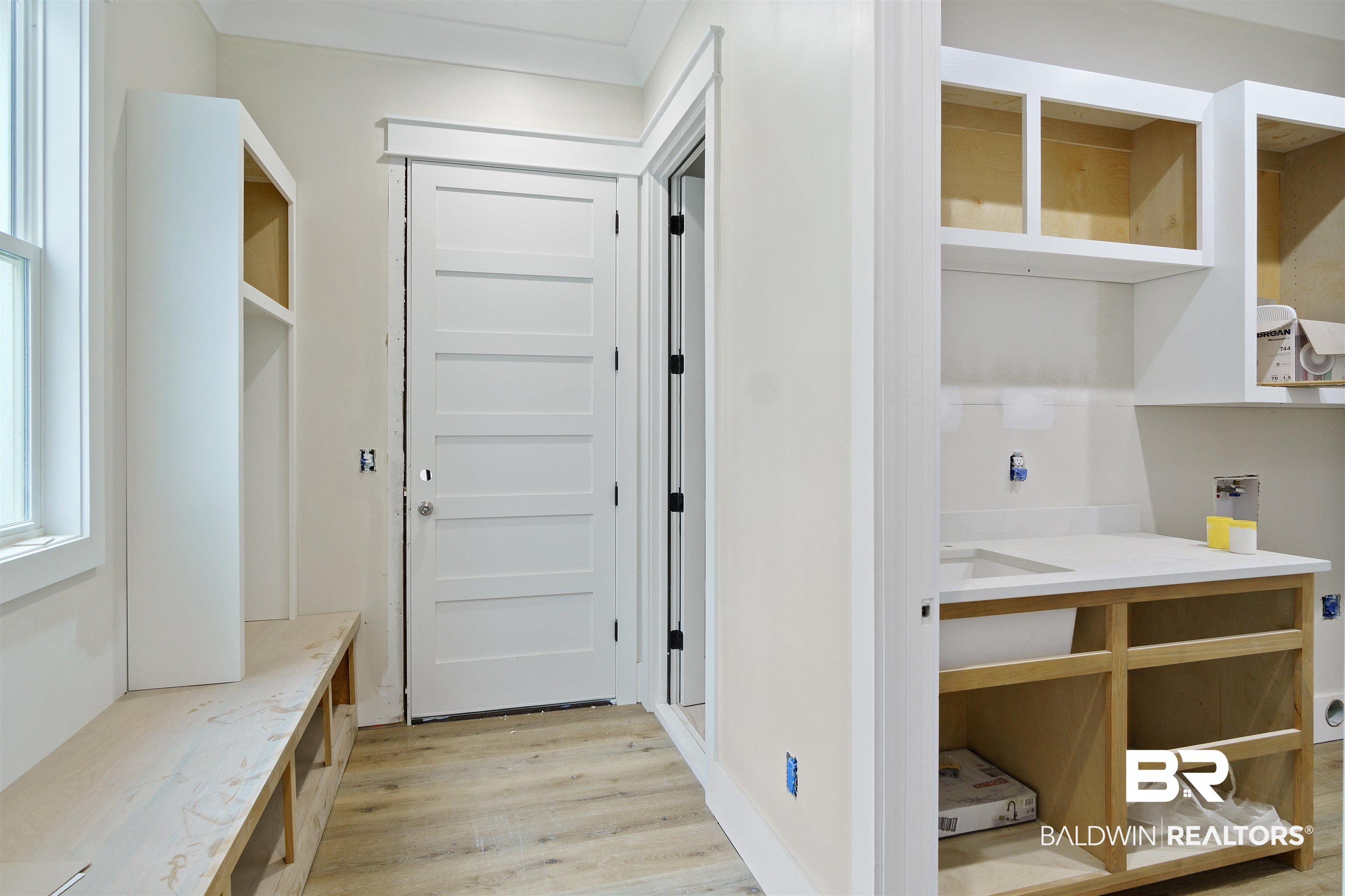 5374 Millhouse Road Gulf Shores, AL 36542 - Photo 21 of 41 Mudroom area off garage