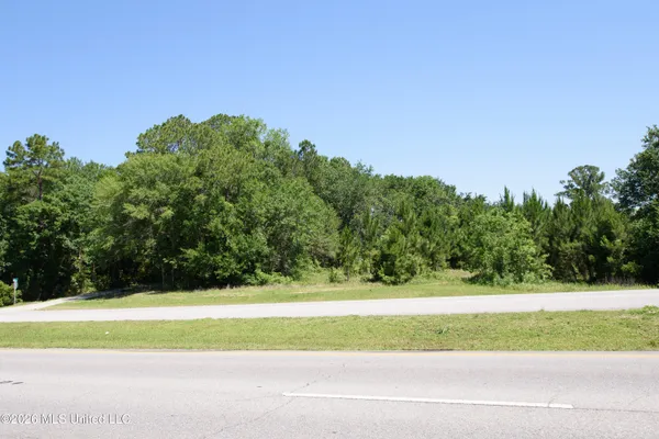 $199,900 | West Bienville Boulevard, Ocean Springs, MS 39564