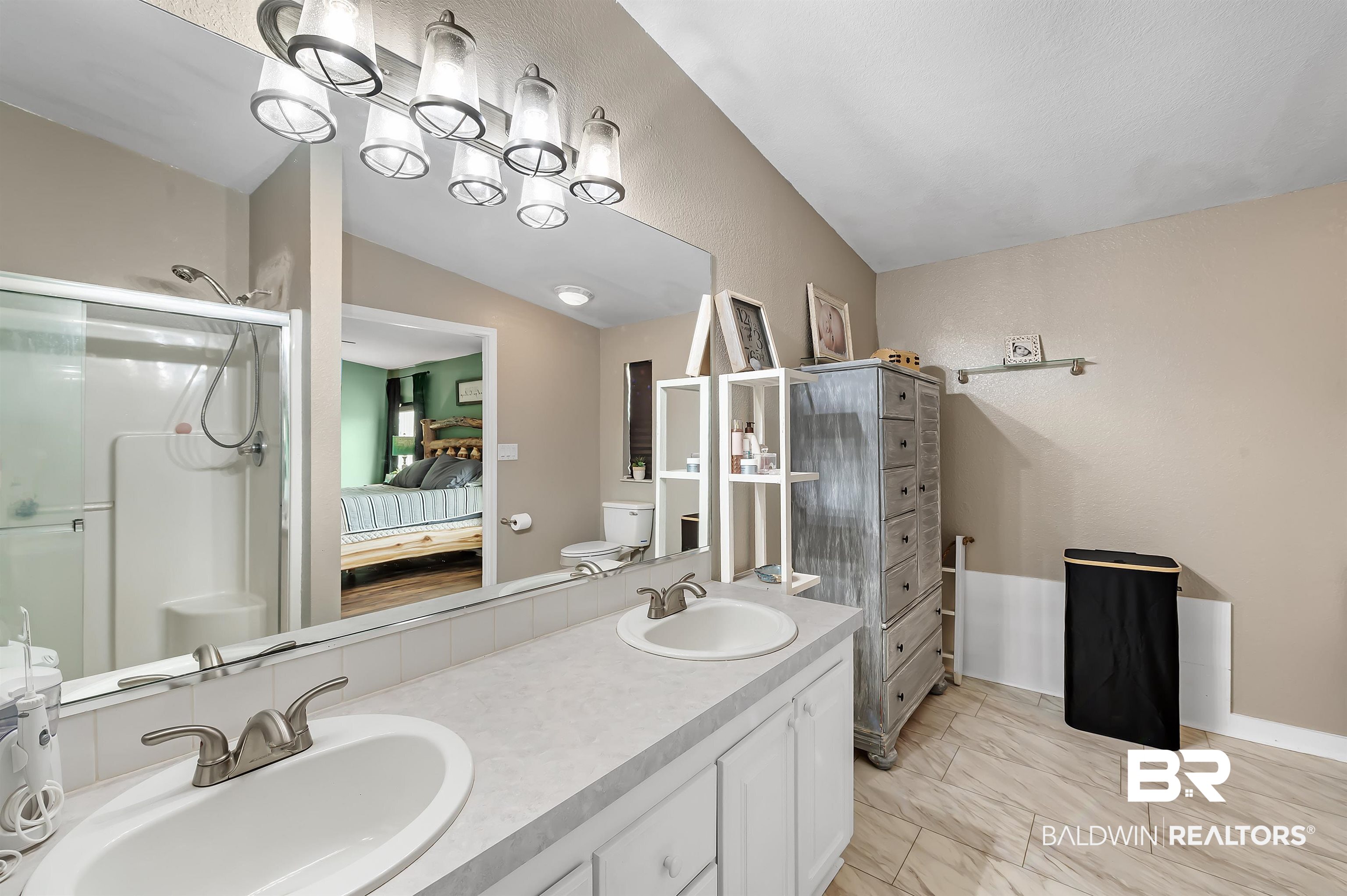 14095 County Road 49 South Foley, AL 36535 - Photo 36 of 41 Master Bathroom