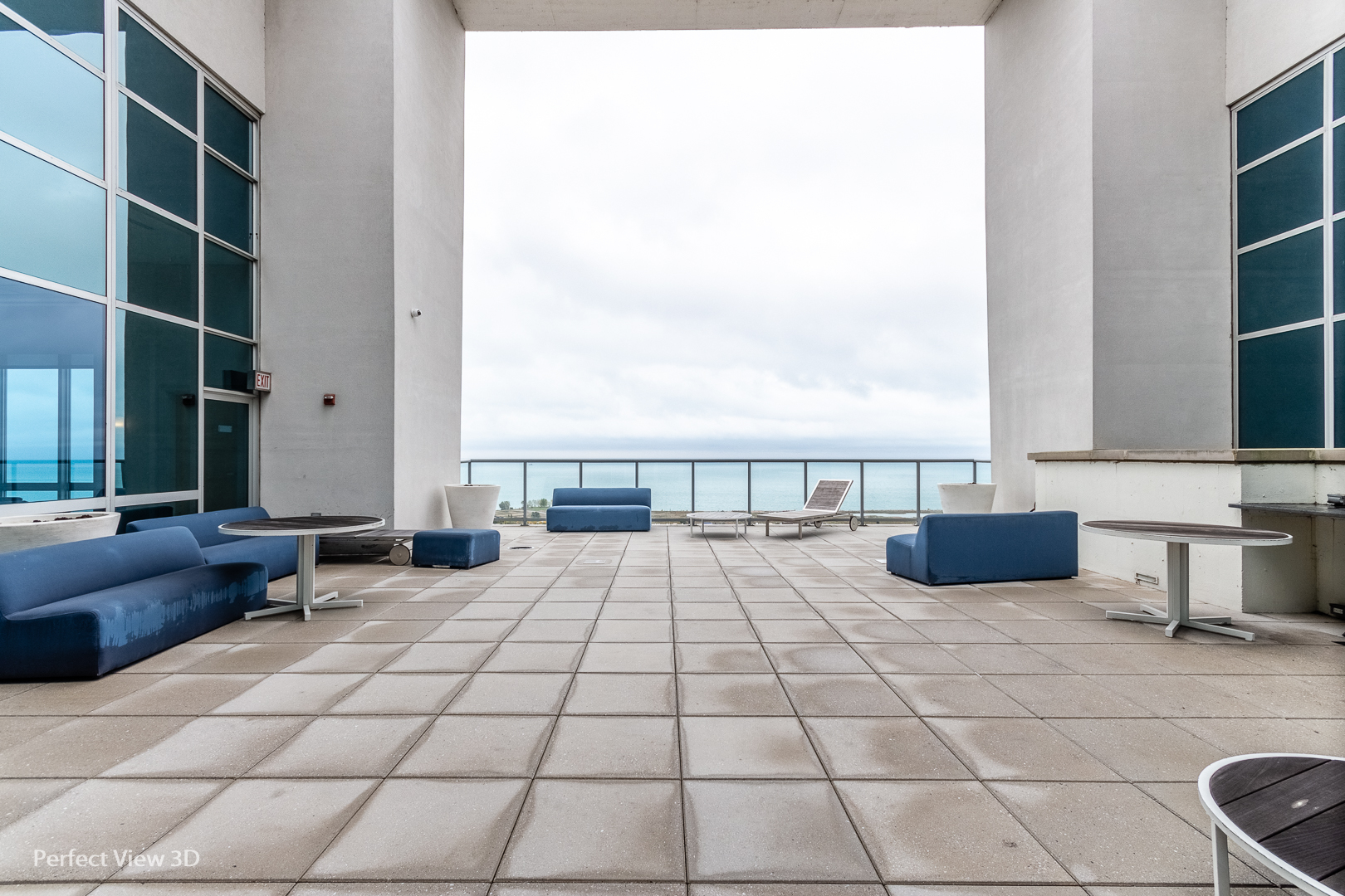 1629 South Prairie Avenue, Unit 2010 Chicago, IL 60616 - Photo 14 of 20 a view of a terrace with chairs