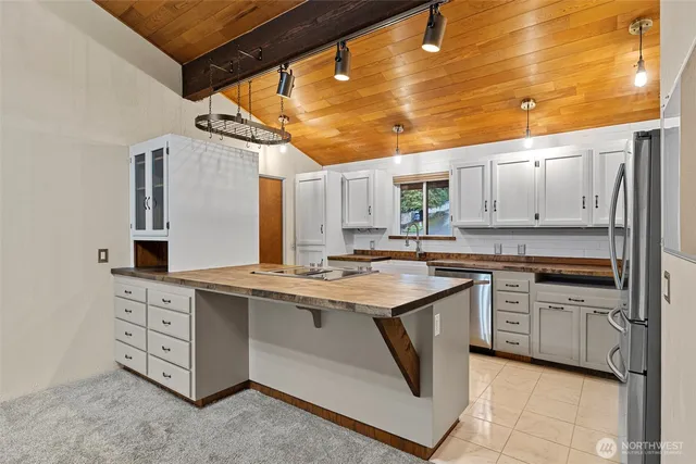 $799,500 | 12509 Patricia Lane, Burlington, WA 98233