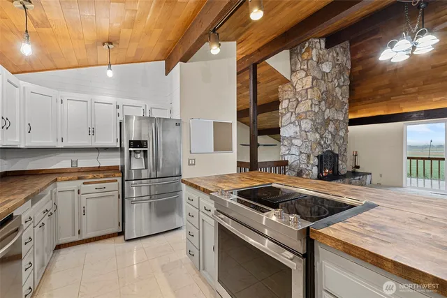 $799,500 | 12509 Patricia Lane, Burlington, WA 98233