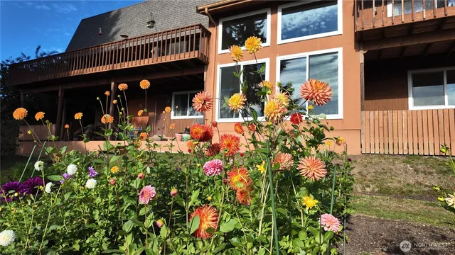 $799,500 | 12509 Patricia Lane, Burlington, WA 98233