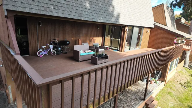 $799,500 | 12509 Patricia Lane, Burlington, WA 98233