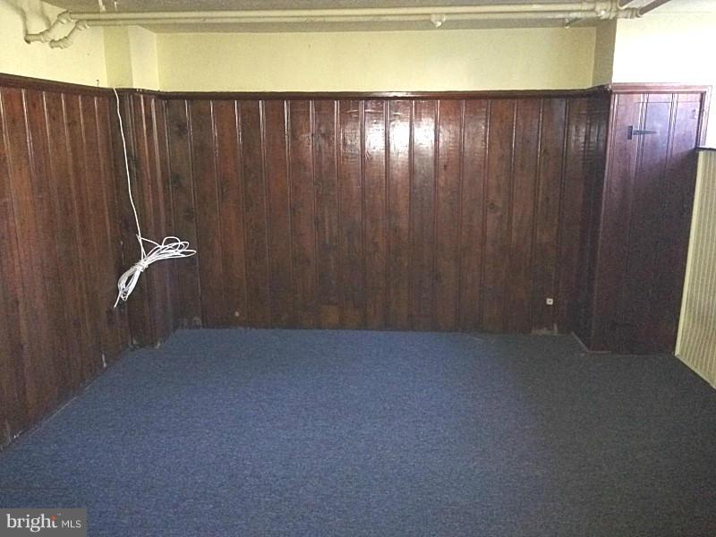 842 Braeside Road Baltimore, MD 21229 - Photo 23 of 26 a view of a room with a door