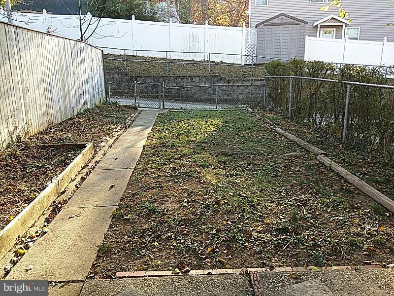 842 Braeside Road Baltimore, MD 21229 - Photo 5 of 26