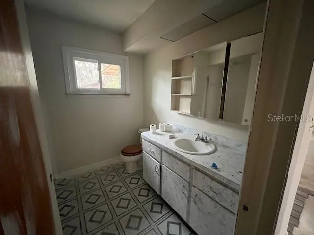 $184,300 | 5616 Golden Nugget Drive, Holiday, FL 34690