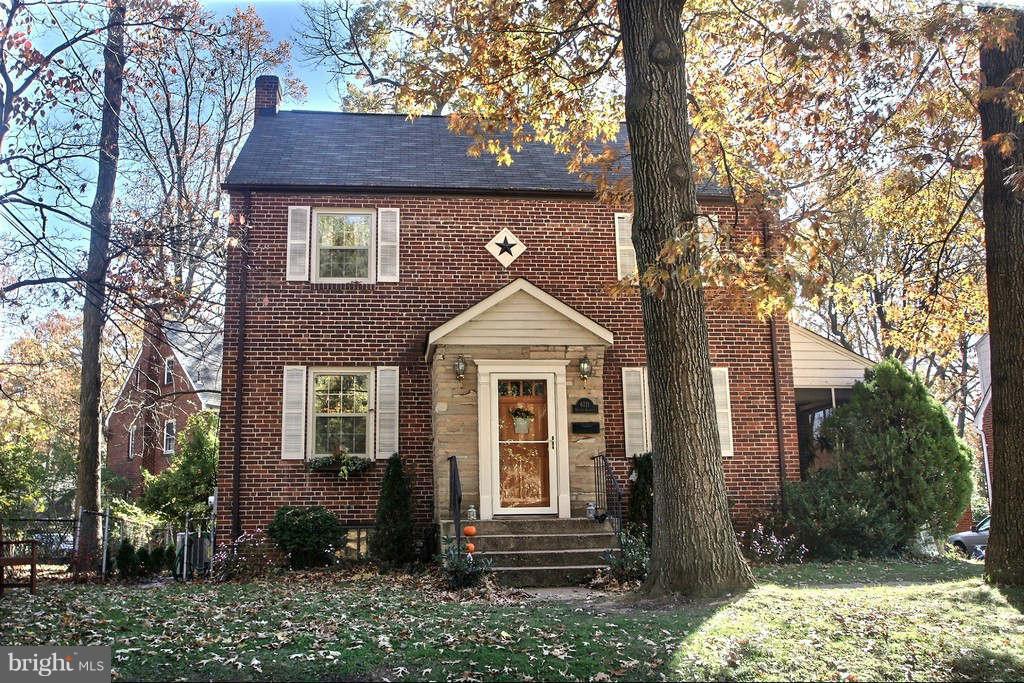 6711 Queens Chapel Road University Park, MD 20782 - Photo 1 of 30 Exterior (Front)