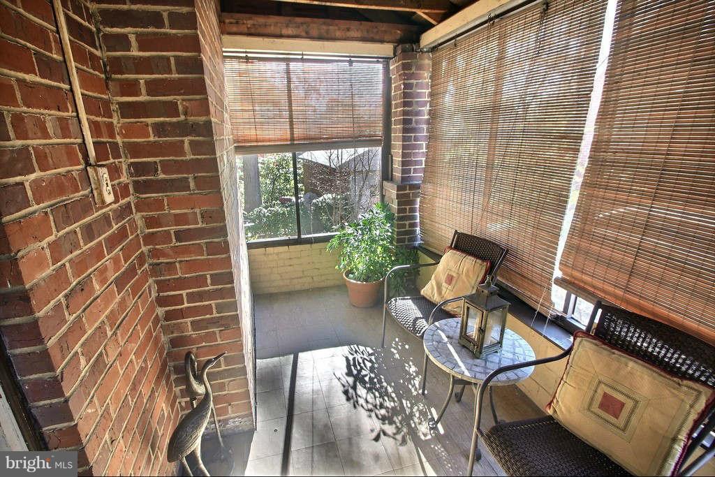 6711 Queens Chapel Road University Park, MD 20782 - Photo 11 of 30 Porch