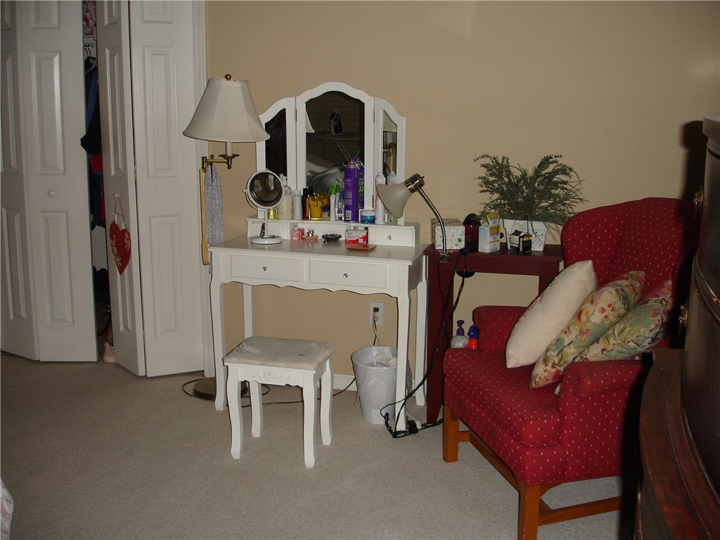 332 Grove Street Woonsocket, RI 02895 - Photo 10 of 28