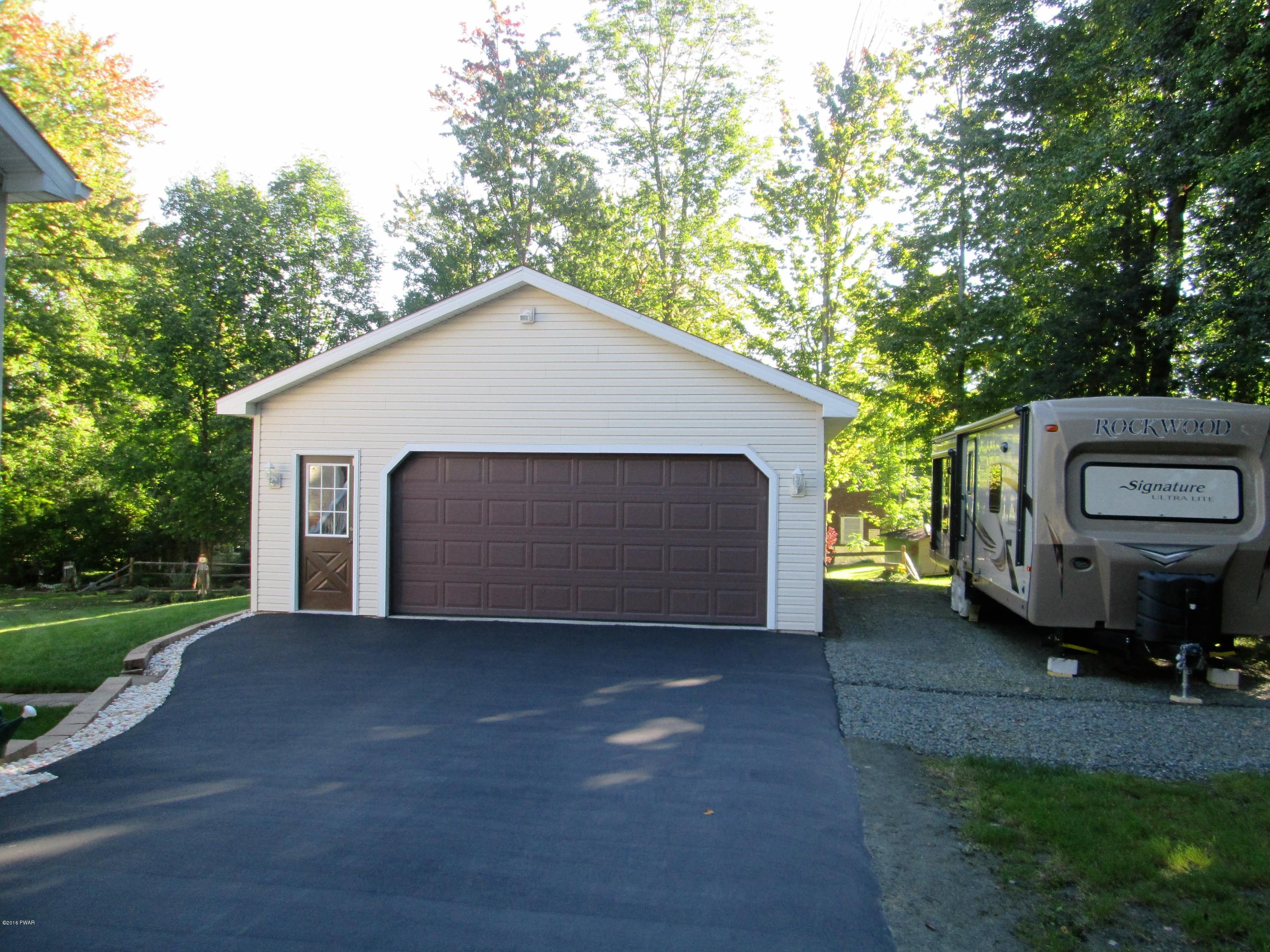 7 Brookside Road Waymart, PA 18472 - Photo 16 of 22 DETACHED GARAGE