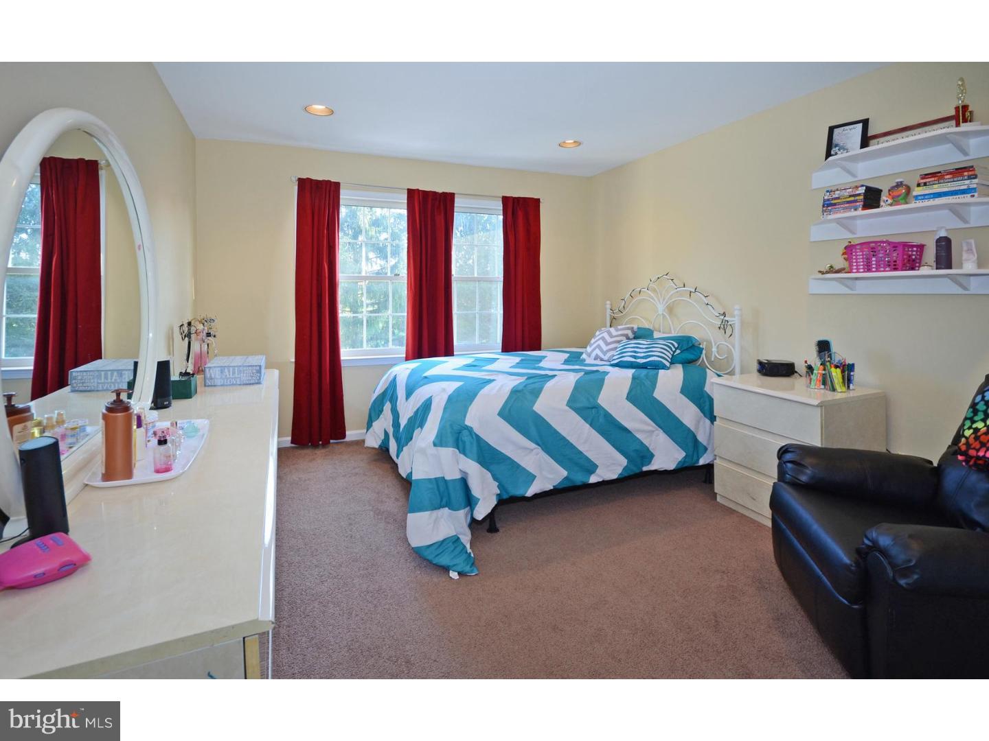 72 Tindall Road Robbinsville, NJ 08691 - Photo 20 of 25 Bedroom 5