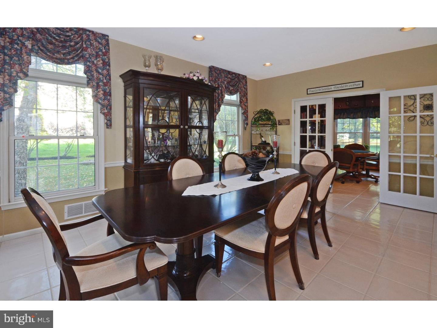 72 Tindall Road Robbinsville, NJ 08691 - Photo 5 of 25 Dining Room