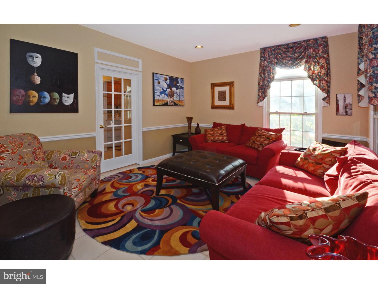 72 Tindall Road Robbinsville, NJ 08691 - Photo 6 of 25 Living Room