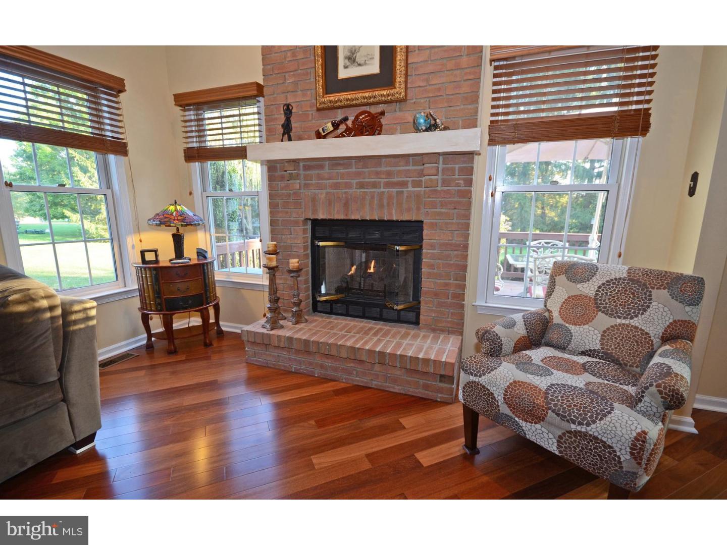 72 Tindall Road Robbinsville, NJ 08691 - Photo 8 of 25 Family Room