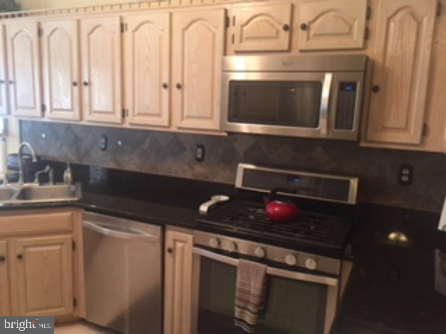 72 Tindall Road Robbinsville, NJ 08691 - Photo 10 of 25 Kitchen