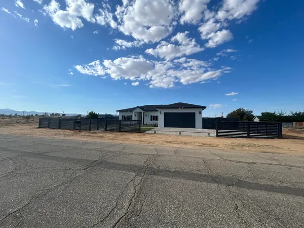 $455,000 | 8225 Dogwood Avenue, California City, CA 93505