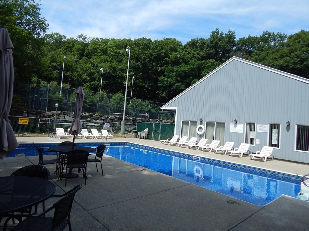 340 Sunderland Road, Unit 36G Worcester, MA 01604 - Photo 18 of 19
