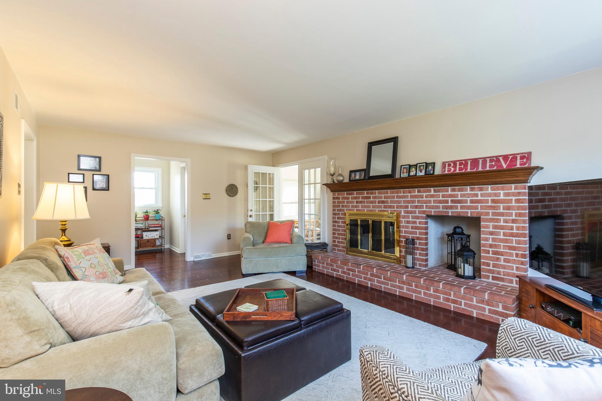 136 Poplar Road Newtown Square, PA 19073 - Photo 10 of 21 Traditional Brick Fireplace