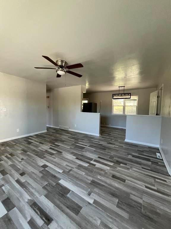 2402 North Liberty Street Independence, MO 64050 - Photo 7 of 28