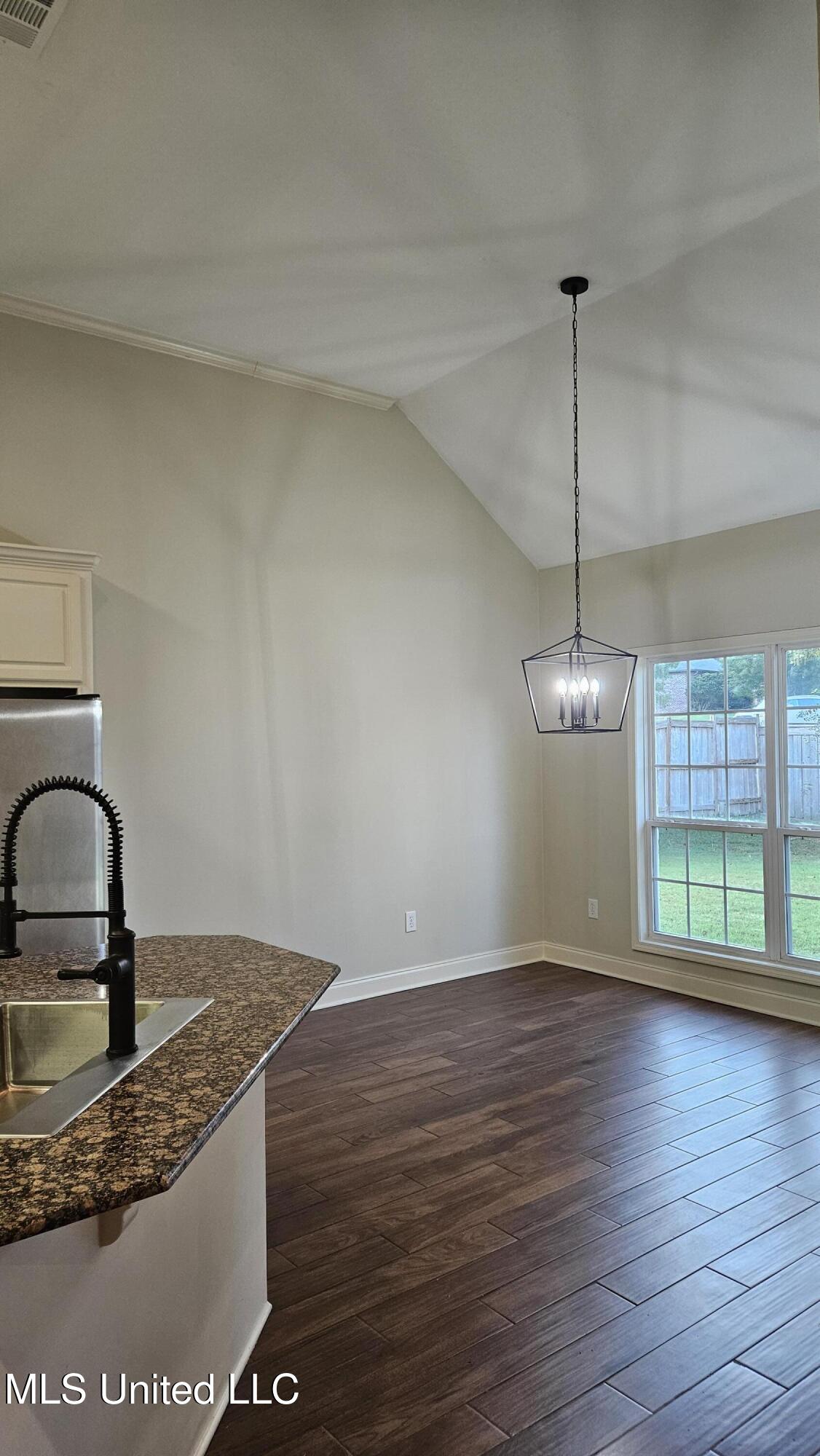 126 Turtle Ridge Drive Brandon, MS 39047 - Photo 23 of 95 Dinning