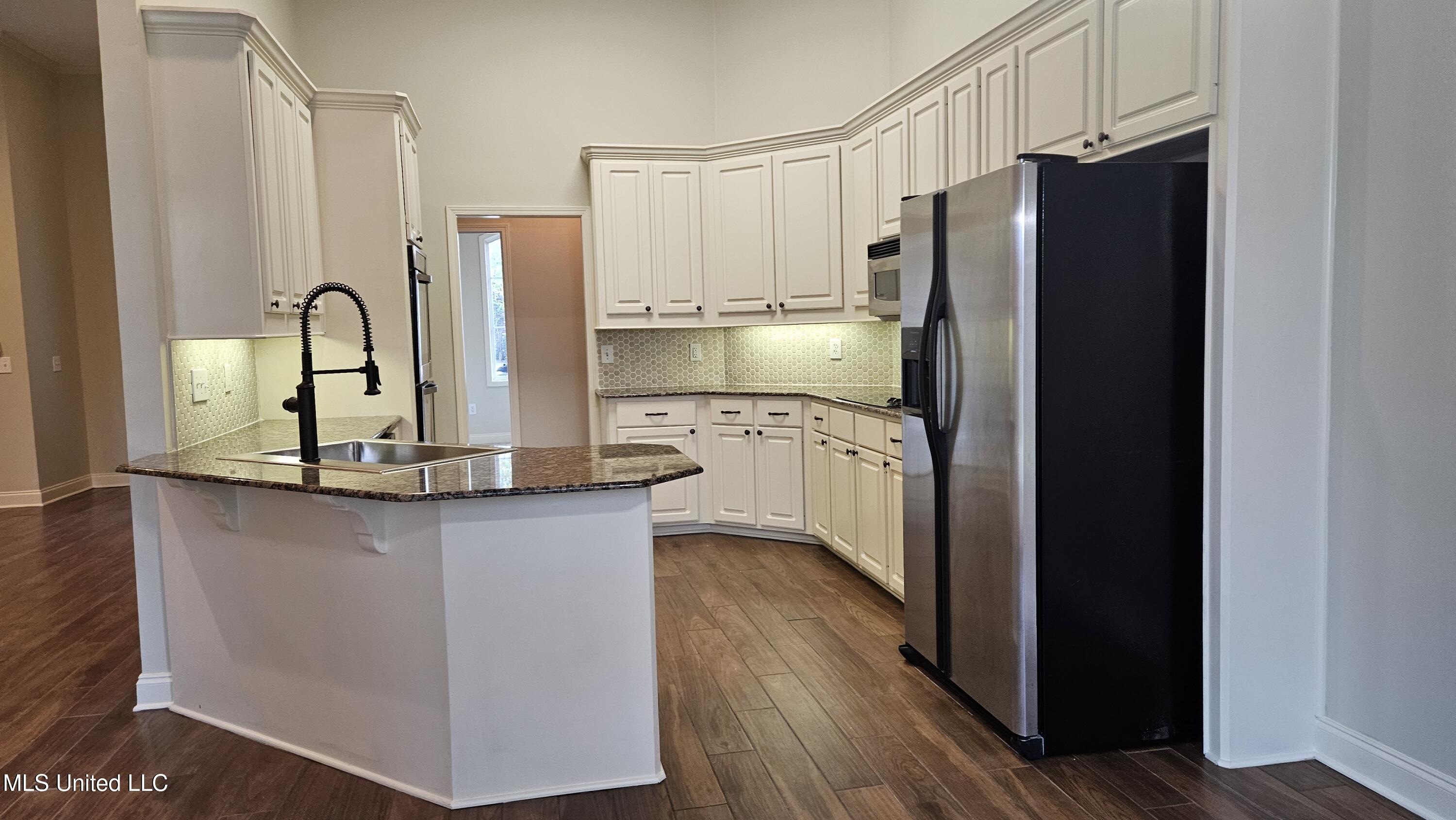 126 Turtle Ridge Drive Brandon, MS 39047 - Photo 29 of 95 Kitchen