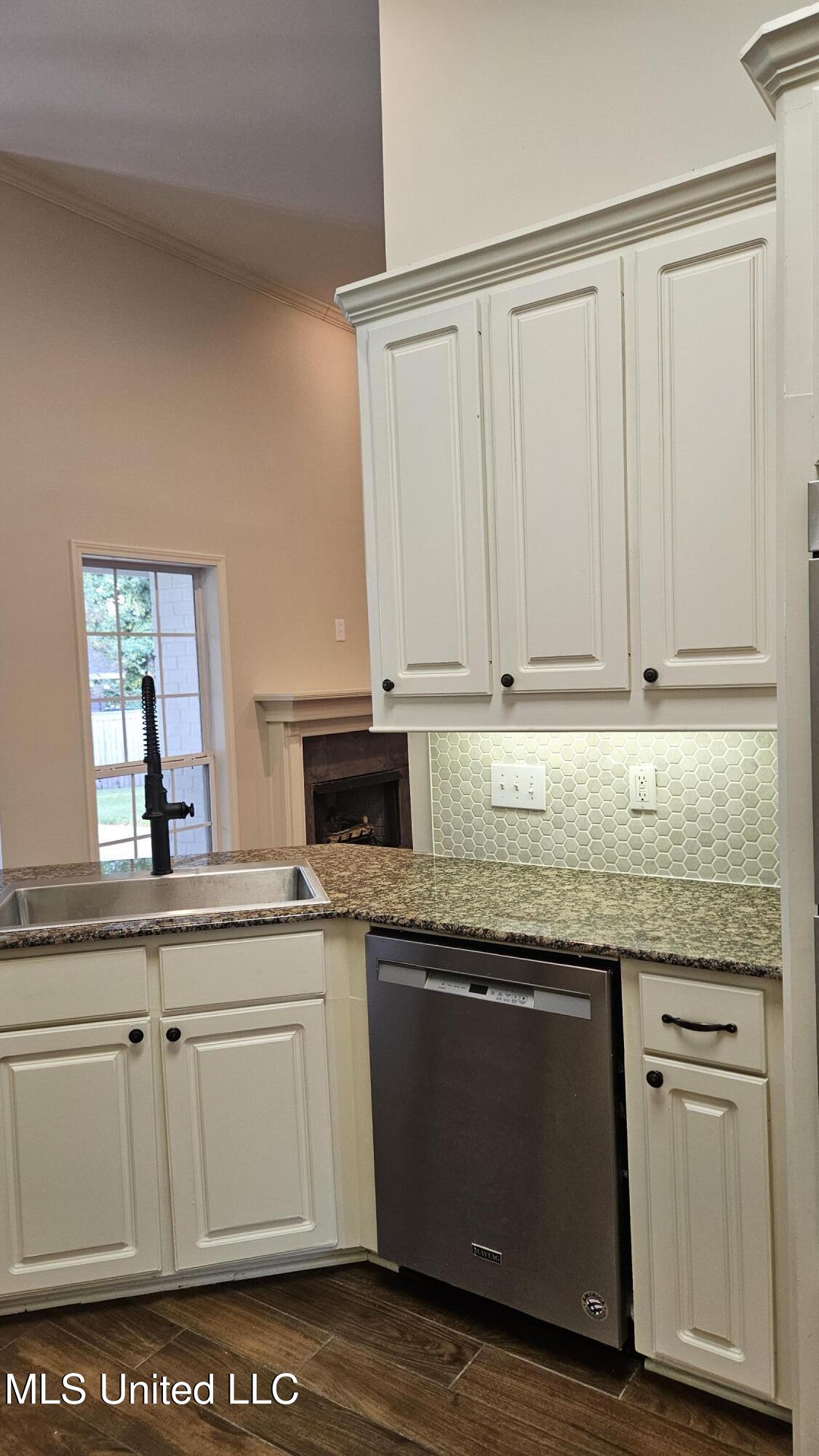 126 Turtle Ridge Drive Brandon, MS 39047 - Photo 32 of 95 Kitchen