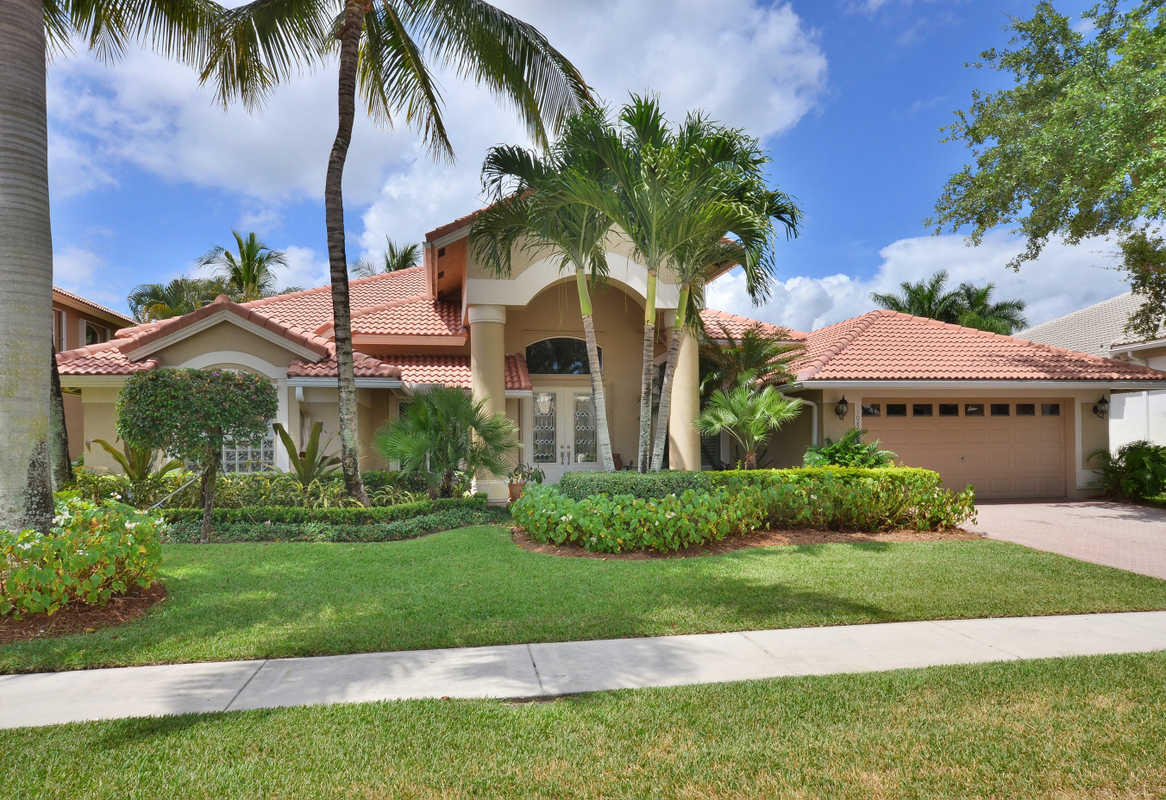 10892 Bal Harbor Drive Boca Raton, FL 33498 - Photo 1 of 41 fr1