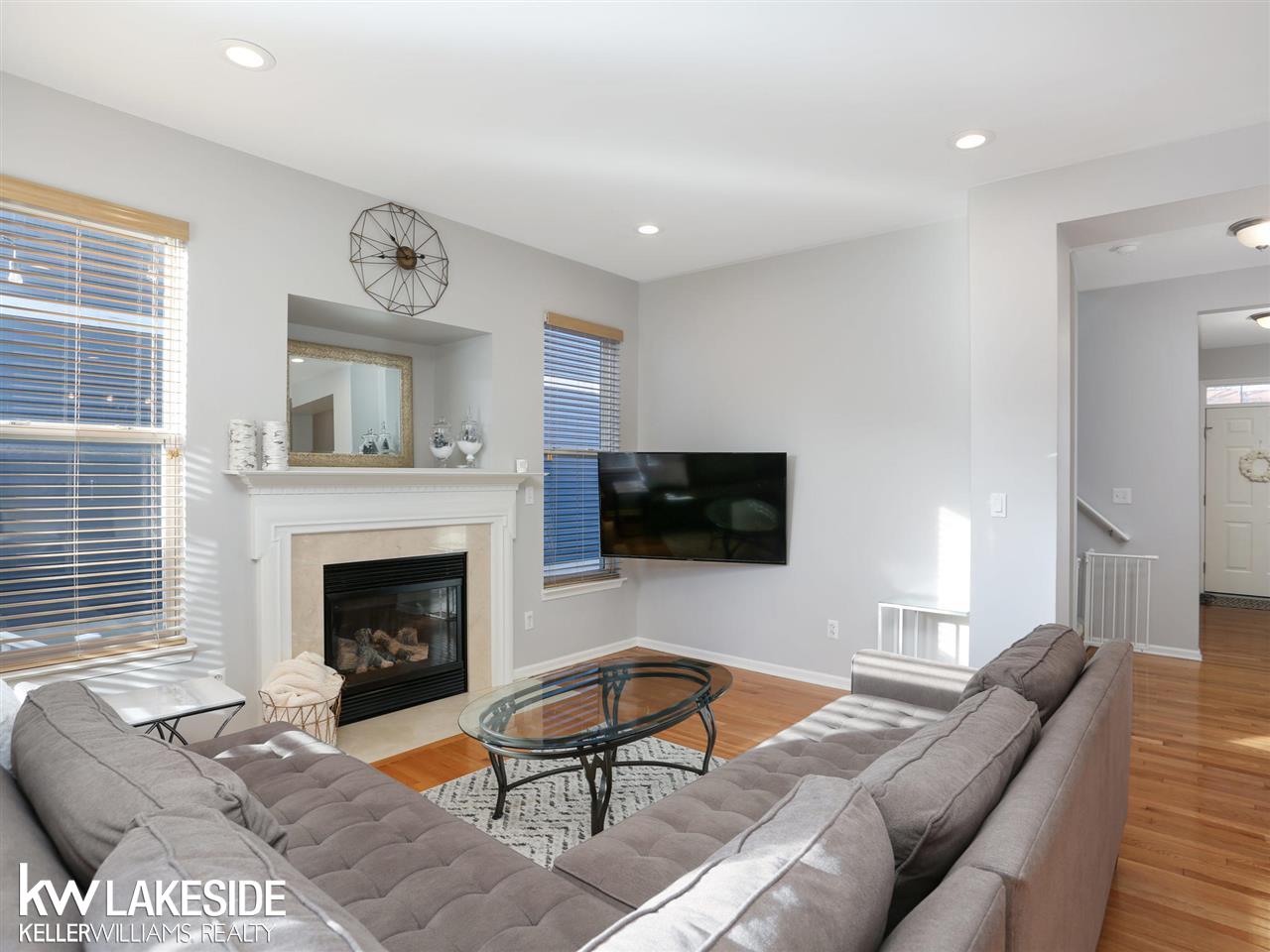 3151 Summers Road Keego Harbor, MI 48320 - Photo 19 of 31