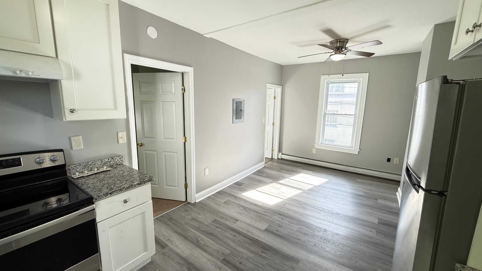 152 Pearl Street, Unit 2 Manchester, NH 03104 - Photo 1 of 21