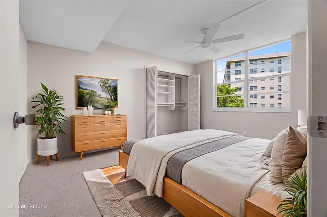 a view of livingroom with washer and dryer