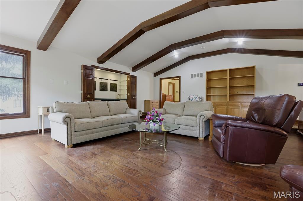 1334 Rusticview Drive Ballwin, MO 63011 - Photo 6 of 38