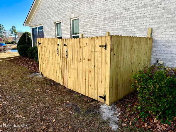 $2,500 | 1108 Veranda Court, Leland, NC 28451