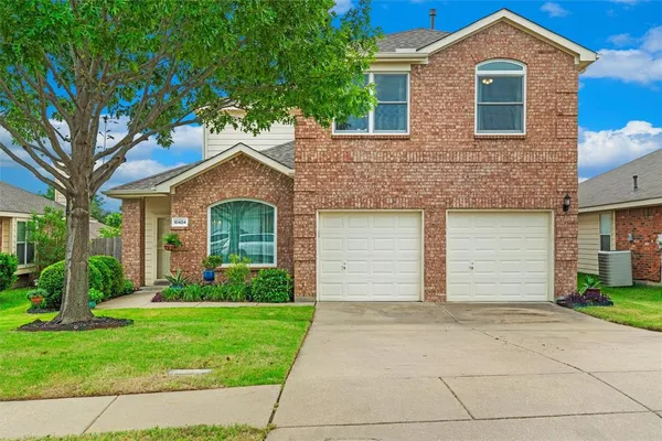 $430,000 | 10404 Lake Brook Drive, Fort Worth, TX 76053