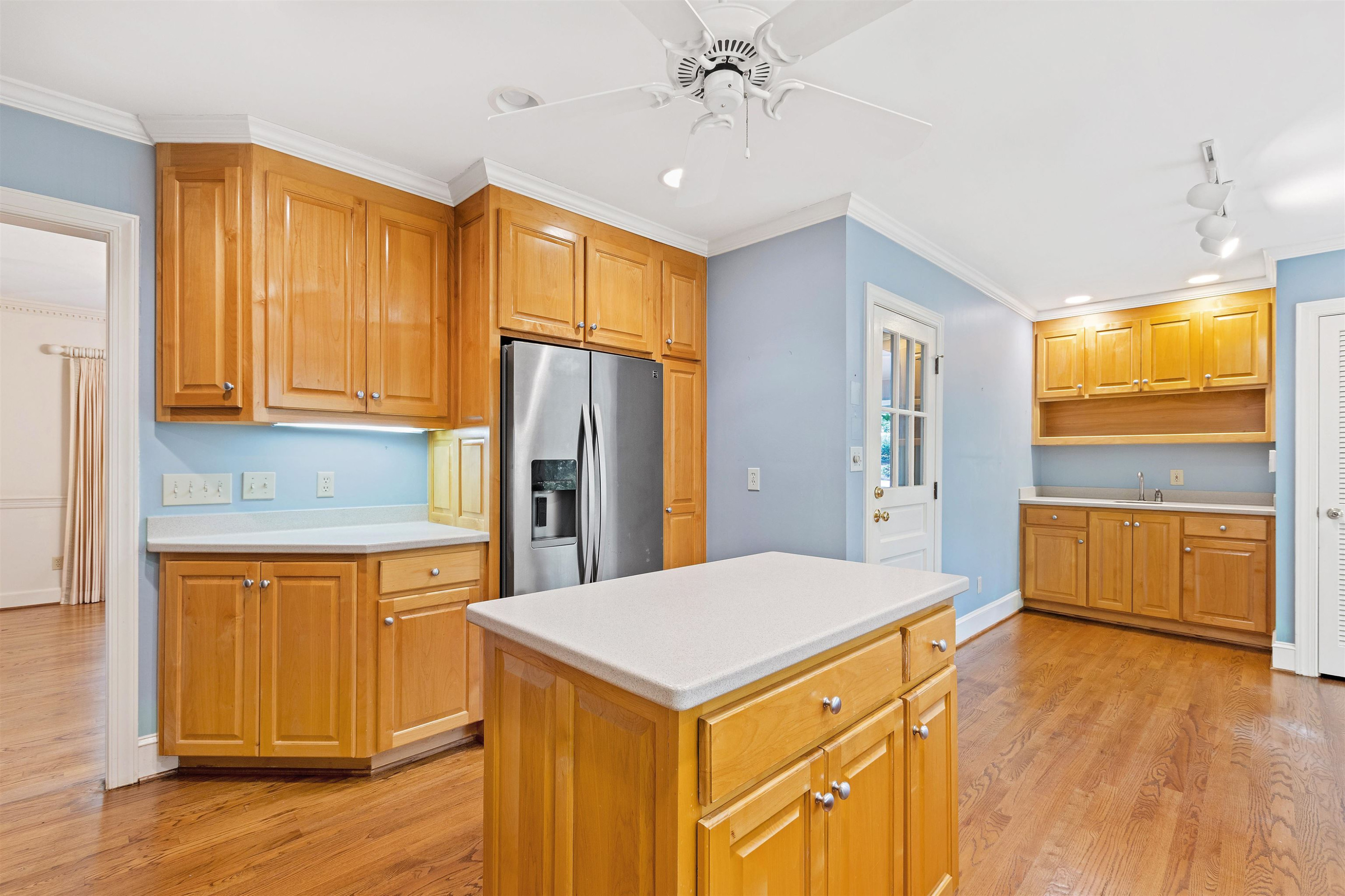 2403 Lake Drive Raleigh, NC 27609 - Photo 11 of 44 Photo 11