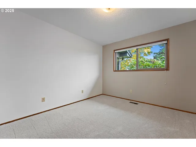 $575,000 | 14646 Northeast Weidler Street, Portland, OR 97230