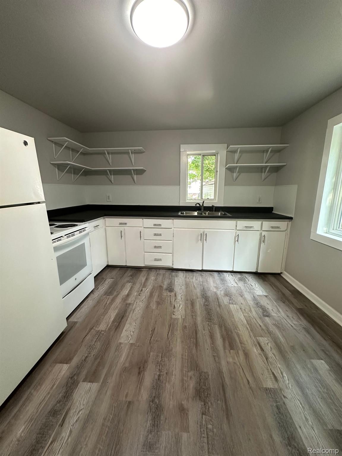 1591 Eberly Road Flint, MI 48532 - Photo 14 of 37 Gallery Image 14
