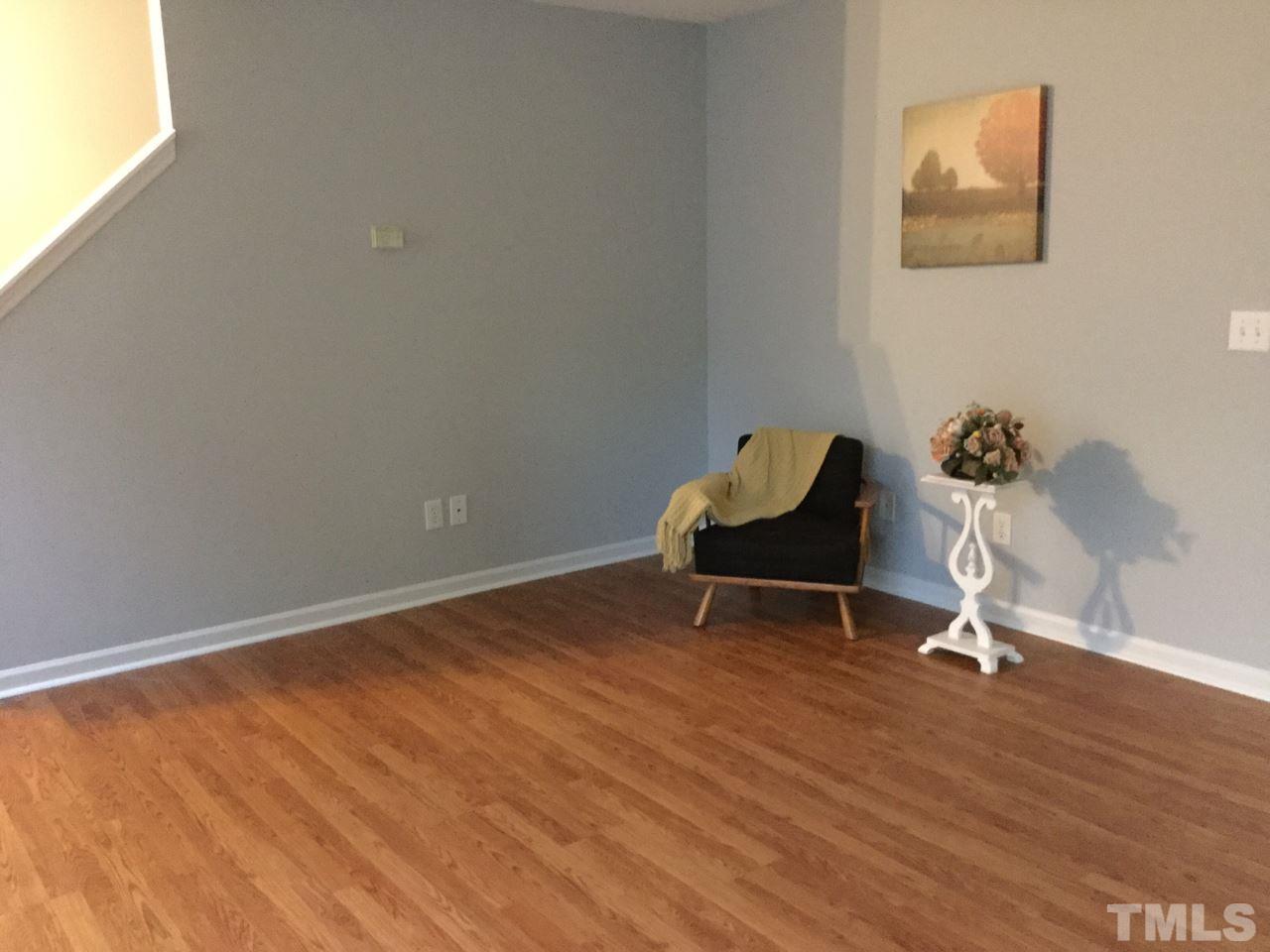 1720 Beacon Bluff Street Raleigh, NC 27604 - Photo 3 of 12
