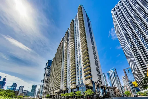 $2,400 | 400 East Randolph Street, Unit 1822, Chicago, IL 60601