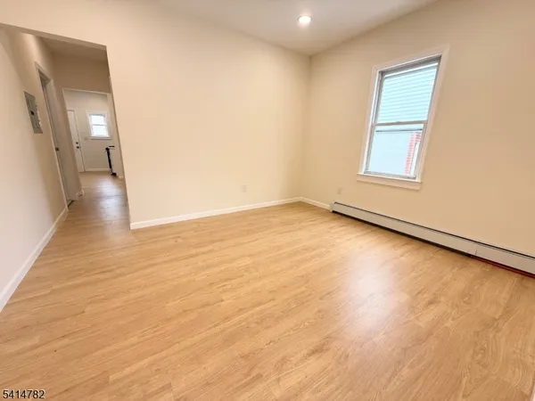 $2,400 | 356 Carnegie Place, Union, NJ 07088